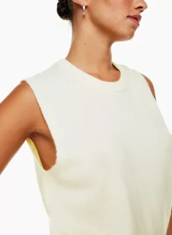 Orta Luxe Cashmere Sweater Vest -Agolde Shop f22 01 a03 100358 1564 on c