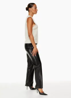 Orta Luxe Cashmere Sweater Vest -Agolde Shop f22 01 a03 100358 1564 on d