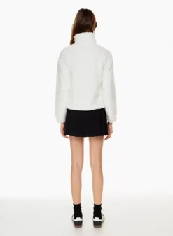 Kieron Mockneck 11 Kieron Mockneck -Agolde Shop f22 02 a03 100944 3030 on e