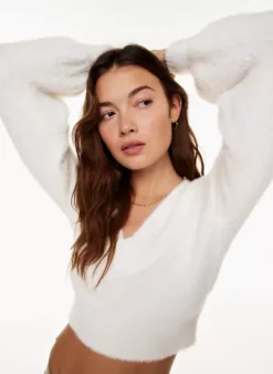 Kitten V-neck Sweater