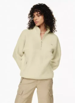 Bigfoot Polar Freddie Sweater -Agolde Shop f22 03 a03 102529 11908 on c