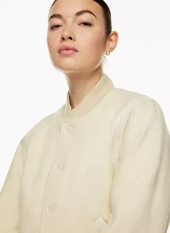 Kingsley Jacket -Agolde Shop f22 03 a04 104991 29531 on c