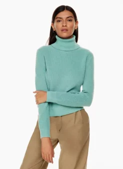 Laurel Turtleneck