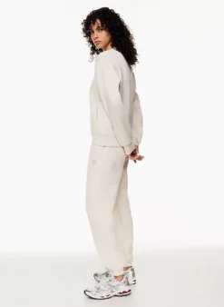 The Super Fleece™ Pocket Crew Sweatshirt -Agolde Shop f22 18 a03 102713 15104 on d