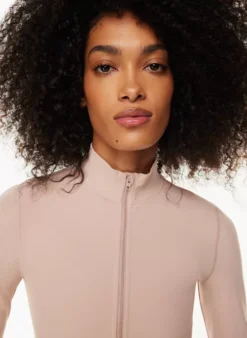 Tnabutter™ Limit Zip Longsleeve -Agolde Shop s23 19 a01 104196 29484 on f